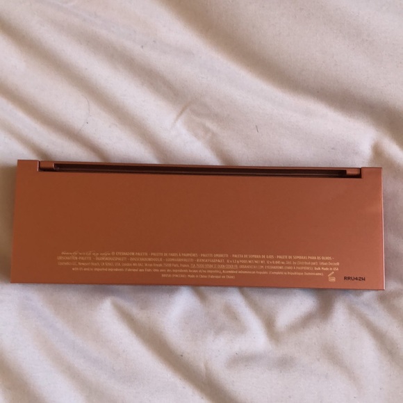 2 for $40 - Naked Heat Palette - Picture 4 of 4